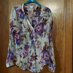 Sheer SUNDANCE floral shirt!